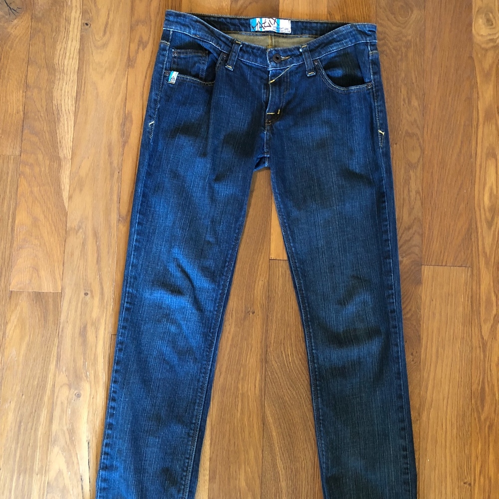 Matix straight-leg jean
